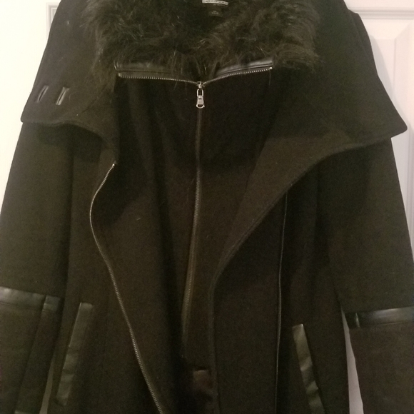 long, warm winter coat - Picture 3 of 4